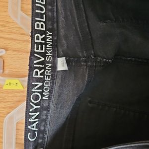 Black Jeans Canyon River Blues Size 18" Straight Leg w stretch. EUC
